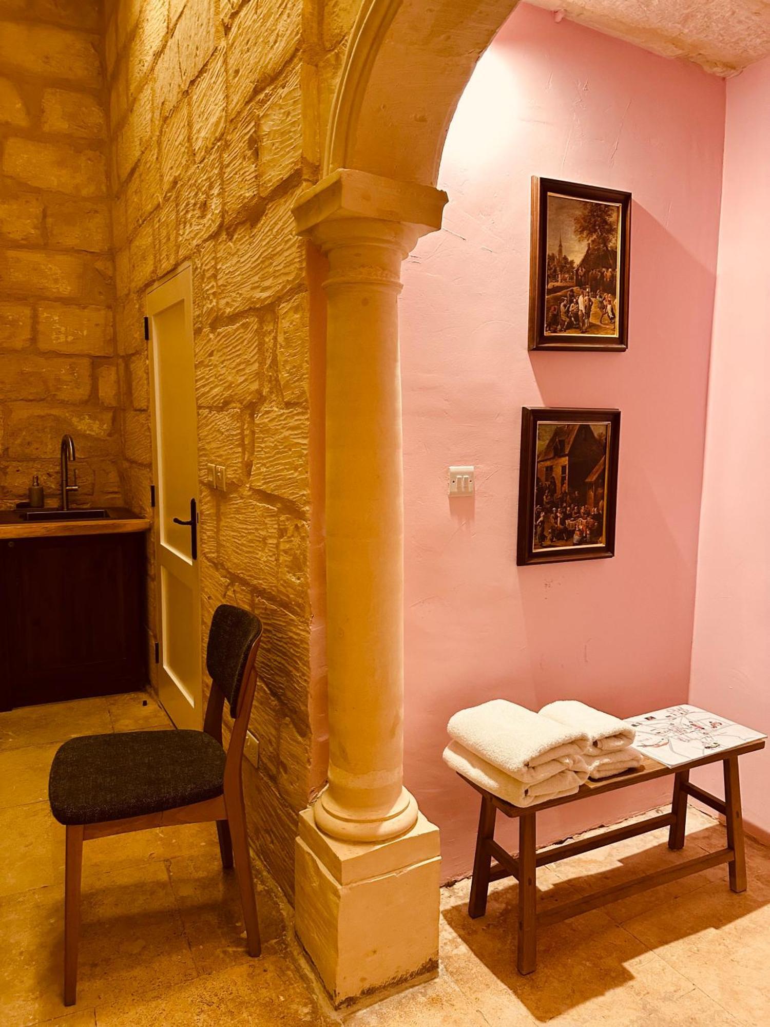 Talbot House By Talbot & Bons Apartment Luqa Luaran gambar